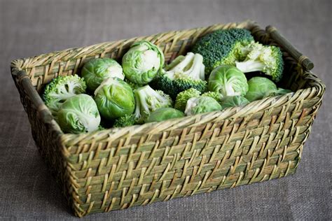 Brussel Sprouts Vs Broccoli How Do These Two Essential Greens Compare Food Champs