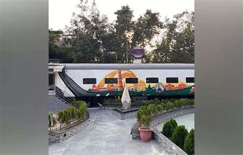 Capital Diner Delhi S First Restaurant In A Railway Coach Opens At New