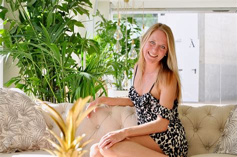 Bikini Model Alex W AI Enhanced Hotel Lobby Topaz Sharpen Faceai Porn Pic