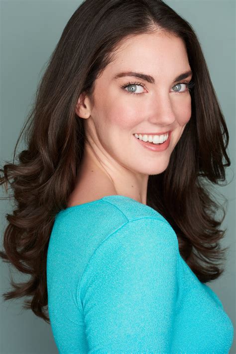 Headshots — Clare Cooney
