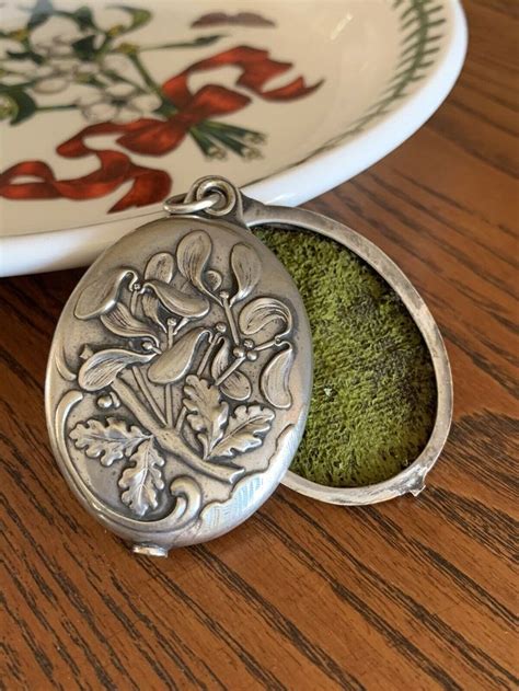 Pin By Emma On Cool And Fun Stuff In 2024 Fashion Jewelry Locket