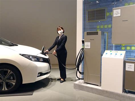 パナソニック電気自動車と蓄電池に同時充放電 V2H蓄電システムeneplat CNET Japan