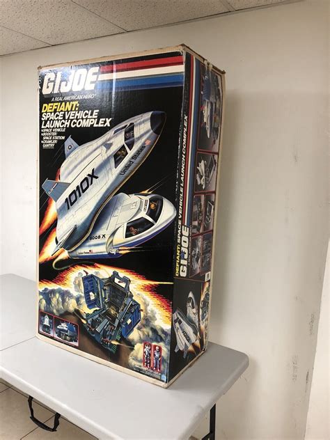 GI Joe Defiant Space Shuttle Complex 1987 MINT ITEM Never Removed from
