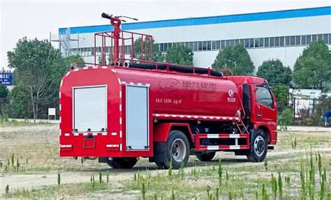 Isuzu X Double Cabin Fire Fighting Truck With Cbm Water Cbm Foam