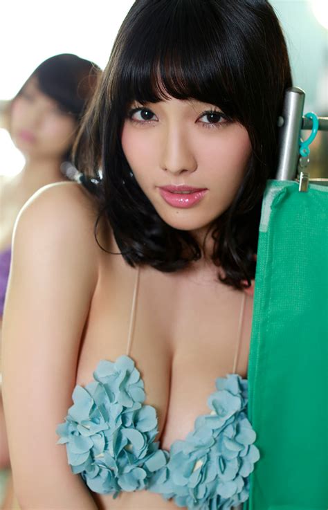 AsiaUncensored Japan Sex Bikini Girls 現役女子大生 Pics 32