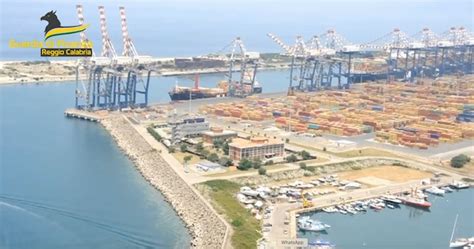 Porto Di Gioia Tauro Sequestrati Circa Kg Di Cocaina Video