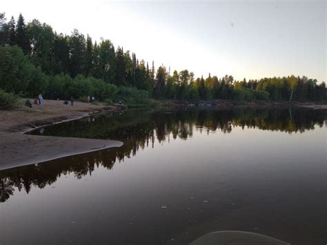 В Пермском крае подросток спас из воды девушку, но сам выплыть не смог