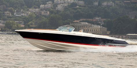 Como Boat Rental – Lake Como Boat Tours Service & Boats for Rent – Lake ...