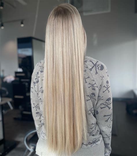 Ava Hill | A moment for the video 😁😁 | Instagram