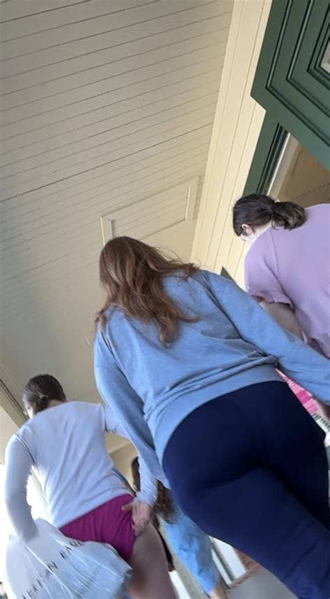 Locos Tee N Pulling Wedgie Out Also Hot Milf Short Shorts Volleyball Forum