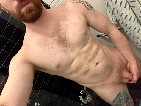 Quick Pre Shower Selfie Nudes Hotguyswithtattoos NUDE PICS ORG