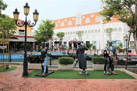 The Venezia Hua Hin Love