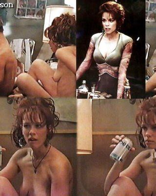 Star Trek Babes Nude Dressed And Undressed Porn Pictures Xxx Photos Sex Images Page