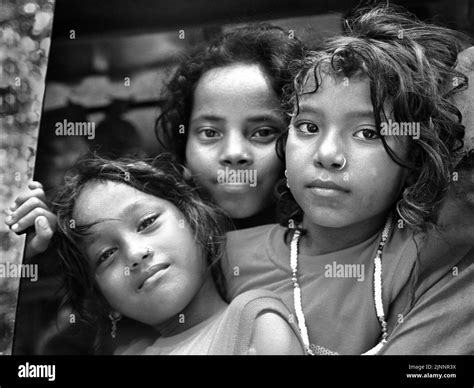 The three sisters are travelling by bus to visit the city of joy