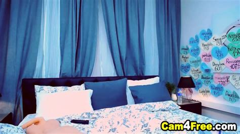 Blonde Babe With Milky Tits Penetrate Her Pussy