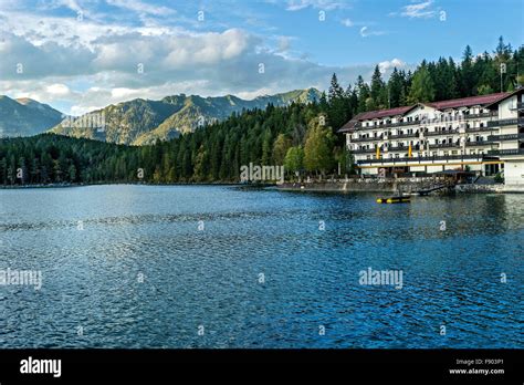 Eibsee Lake Eibsee Hotel Grainau Werdenfelser Land Ammergau Alps