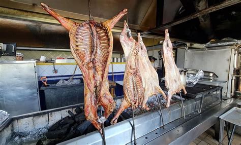 El Cabrito Y El Asado De Bodas Legado Culinario De Saltillo