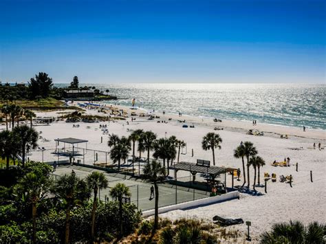 Top 10 Reasons to Move to Florida: Embrace the Sunshine State's