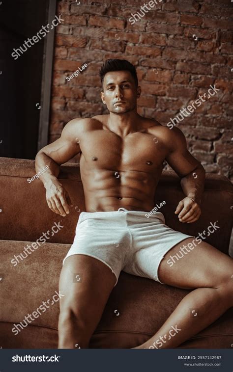 Thousand Naked Sport Male Royalty Free Images Stock Photos Pictures Shutterstock