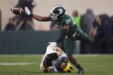 Michigan State Football: 5 defensive players with most to prove in 2019 ...