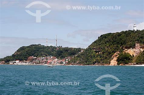 Tyba Online Assunto Vista Da 1ª Praia à Esquerda Com O Farol Do