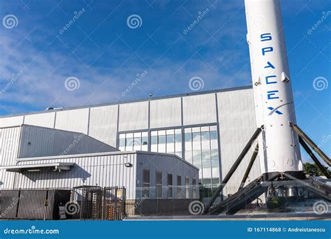 Dec 8, 2019 Hawthorne / Los Angeles / CA / USA - SpaceX Space Exploration Technologies Corp ...