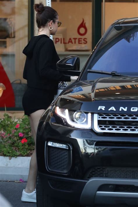 Selena Gomez Sex Offender In Short Shorts Of The Day DrunkenStepFather