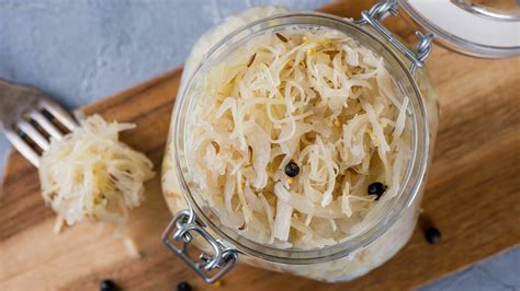 Hengstenberg Mildessa Mild Wine Sauerkraut 810g