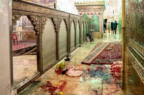 شرمنده احمدبن‌موسی شدم که با کفش داخل حرم دویدم