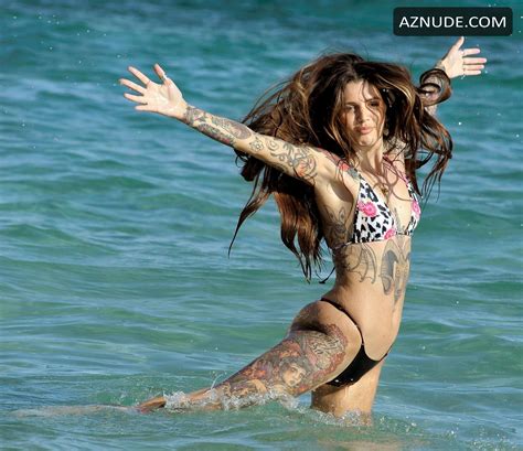 Darylle Sargeant Hot In Colorful Black White And Pink Flowery Bikini Aznude