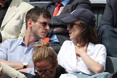 Photo Gaspard Ulliel Et Sa Compagne Ga Lle Pietri Dans Les Tribunes