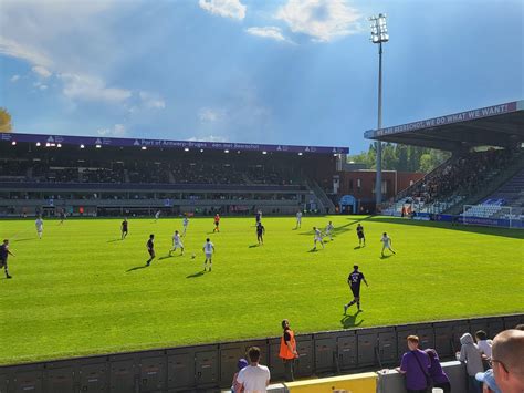 Saw both the Antwerp clubs last weekend : r/futbology