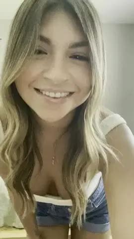 Do You Like When I Smile While Playing W My Tits Scrolller