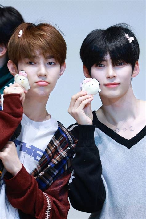 Pin by 리리 𐂯 on 𝒵𝖾𝗋𝗈𝖻𝖺𝗌𝖾𝗈𝗇𝖾 Hanbin Cute gay Cutest thing ever