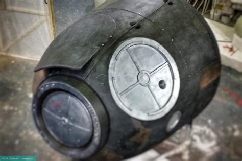 Полноразмерный муляж спускаемого аппарата выполненного из пенопласта.