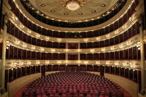 Teatro Solís Montevideo Uruguay Vaya Al Teatro