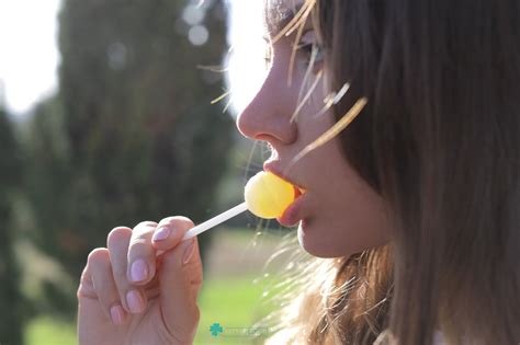 Gorgeous Babe Katya Clover Unveils Her Nice Tits Outdoors 15 Photos