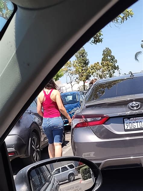 Gorgeous Latina Milf Short Shorts Parking Lot Short Shorts Volleyball Forum
