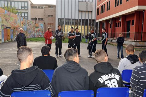 Don Rigoldi In carcere non cè più chi sa parlare ai ragazzi il