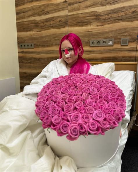 Кенді Суперстар - біографія, особисте життя та цікаві факти про блогерку