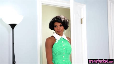 Latina Shemale Enjoys Hardcore Anal Sex After She Gave A Perfect Blowjob