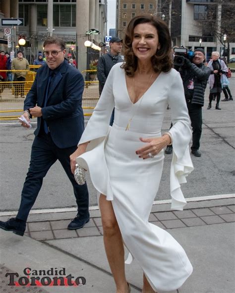 9 Hot Sexy New Wendy Crewson Bikini Pics