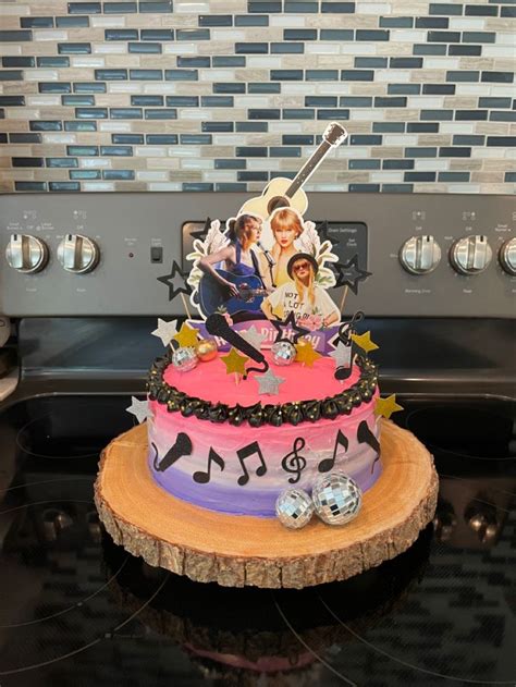 Taylor Swift Birthday Cake