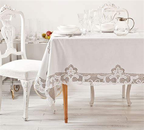 Особый тренд - кружевные и вязаные изделия в интерьере