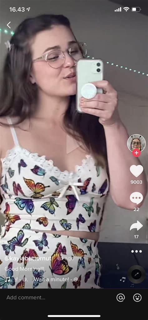 3 Hot Sexy Kaylabutternut Bikini Pics