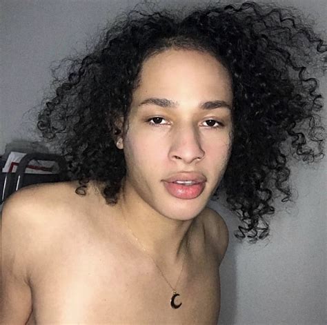 DRÉ OSHÚN on Twitter Cabello largo cabello corto I looked gay af with long hair tho lmao Damm