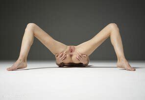 Leona Erotica Leona Erotica 11 14000px Porn Pic