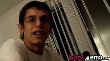 Novios Twink Chupan Polla Y Culo En Sixtynine Pose XVIDEOS