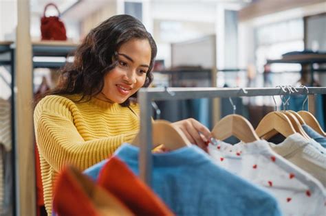 25 Popular Teen Clothing Stores For Any Budget Lovetoknow