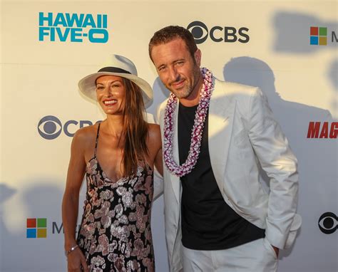 Alex O'Loughlin Met Wife When He Moved to Film 'Hawaii Five-0' — Family